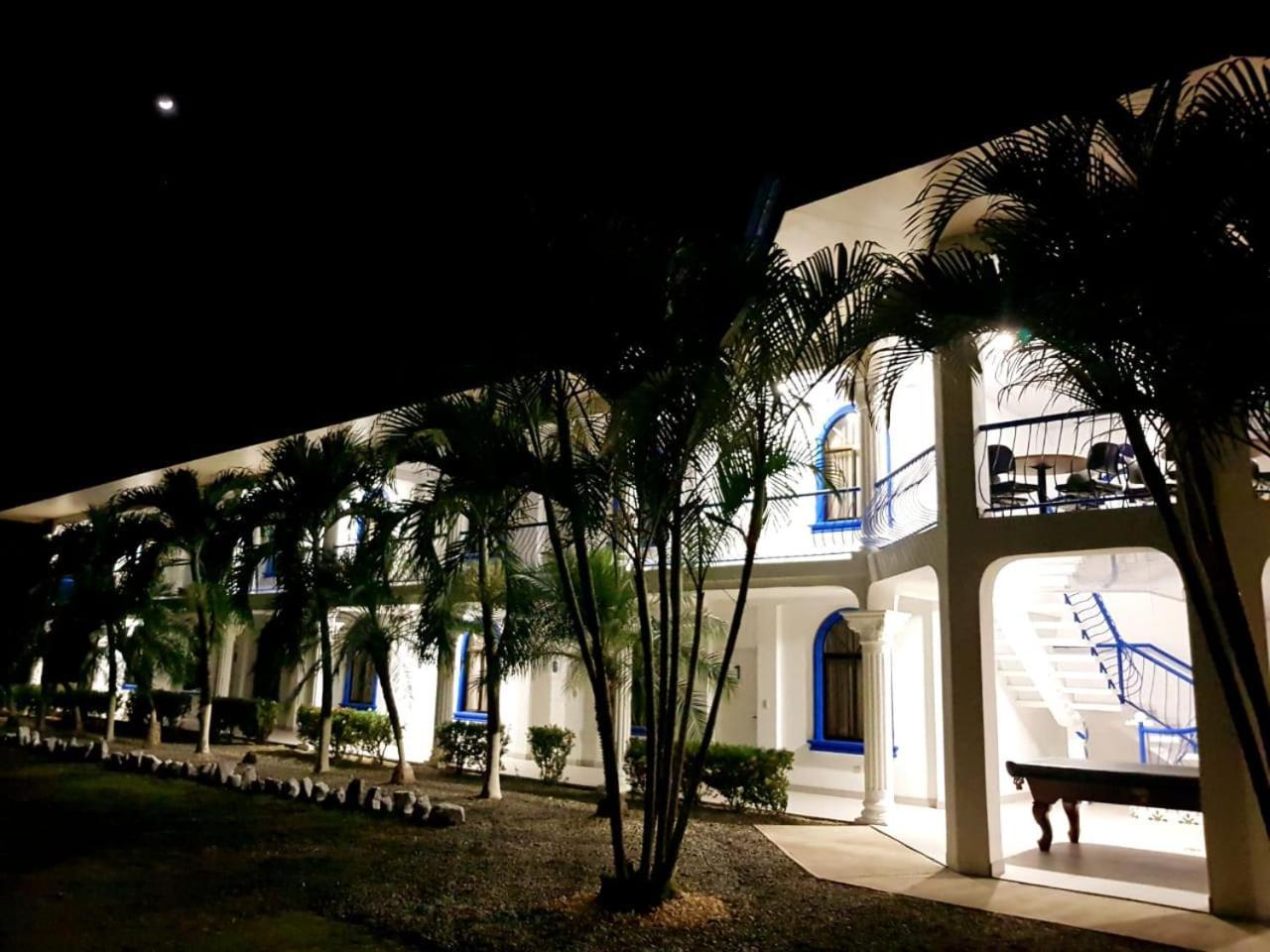 Las Palmas Hotel&Spa Ciudad Cortés Exterior foto